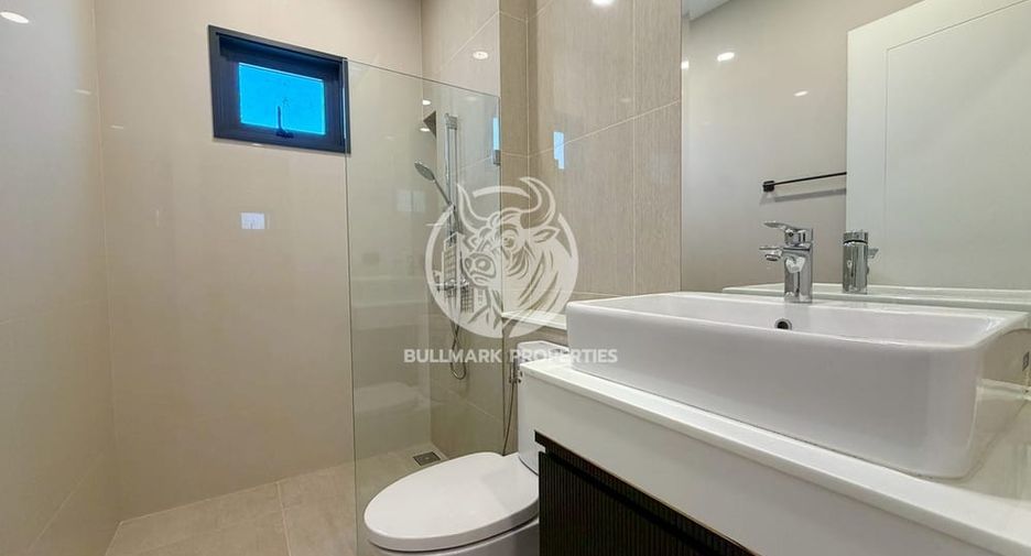For rent 4 bedrooms house in Bang Lamung, Chonburi