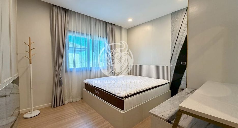 For rent 4 bedrooms house in Bang Lamung, Chonburi