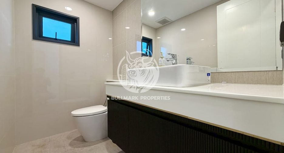 For rent 4 bedrooms house in Bang Lamung, Chonburi