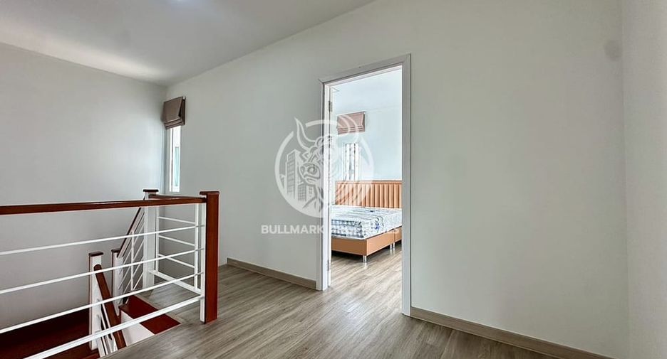 For rent 3 bedrooms house in Bang Lamung, Chonburi