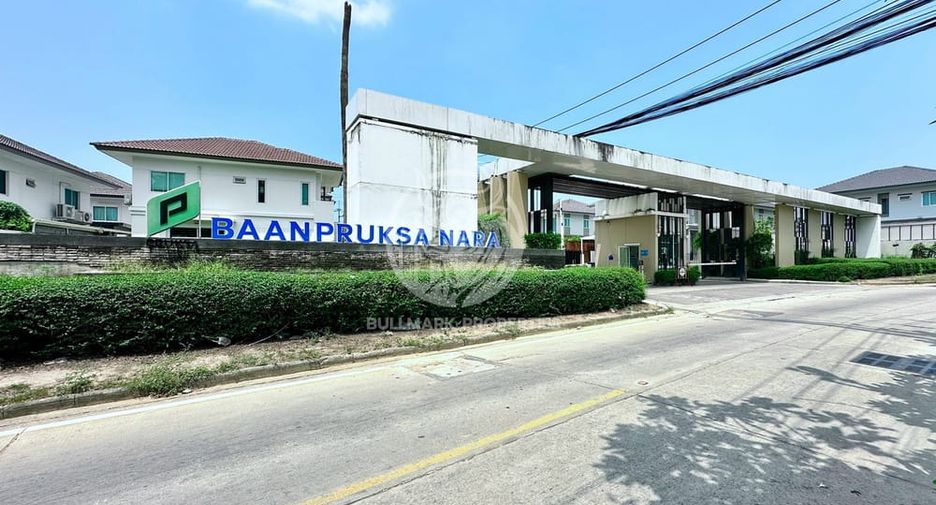 For rent 3 bedrooms house in Bang Lamung, Chonburi