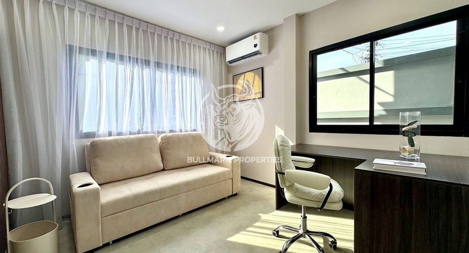 For sale 5 bedrooms villa in Bang Lamung, Chonburi