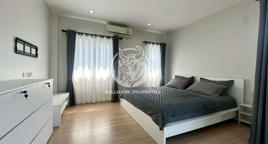 For rent 3 bedrooms house in Bang Lamung, Chonburi