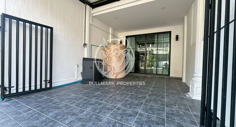 For rent 3 bedrooms house in Bang Lamung, Chonburi