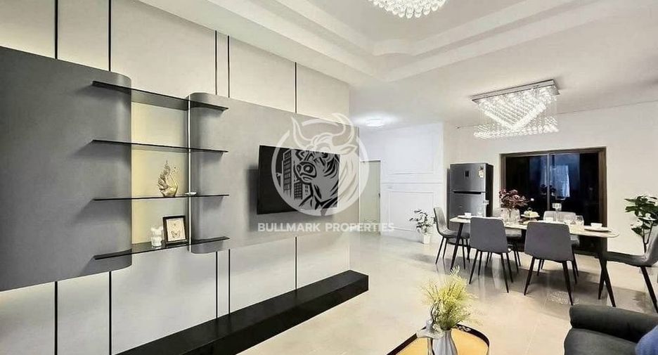 For rent 5 bedrooms house in Bang Lamung, Chonburi