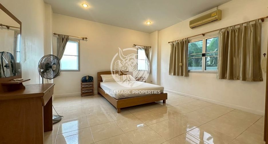 For rent 2 bedrooms house in Bang Lamung, Chonburi