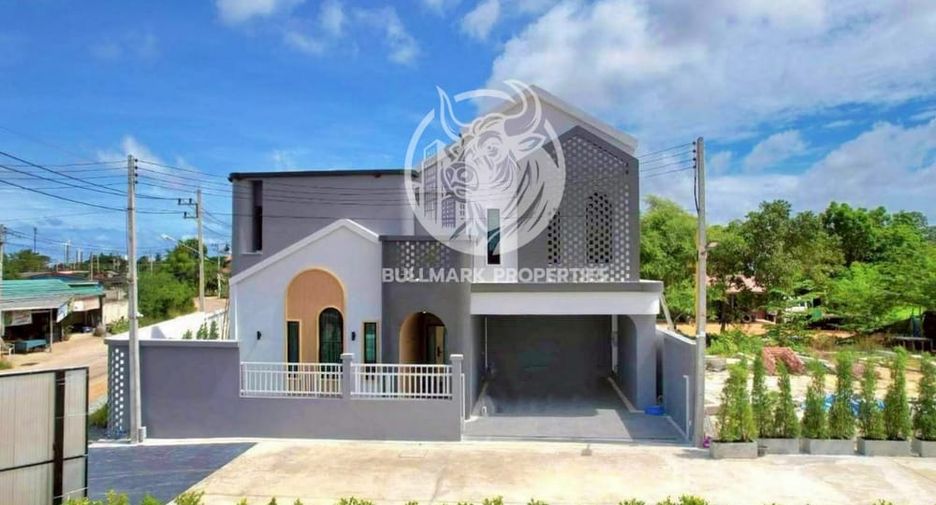 For rent and for sale 5 bedrooms house in Huay Yai, Pattaya