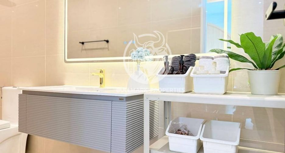 For rent and for sale 5 bedrooms house in Huay Yai, Pattaya