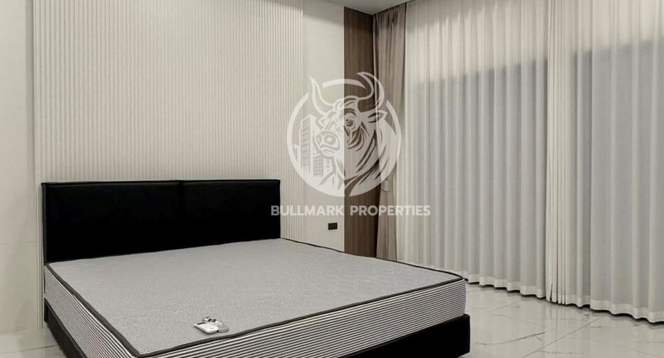 For rent 5 bedrooms house in Bang Lamung, Chonburi