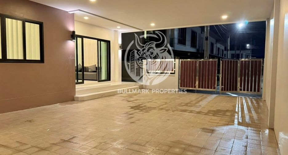 For rent 5 bedrooms house in Bang Lamung, Chonburi