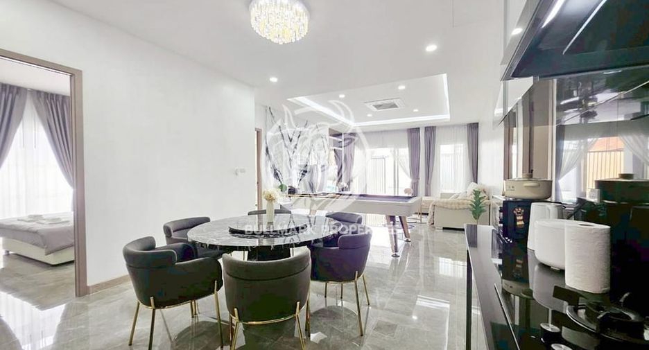 For rent 4 bedrooms villa in Jomtien, Pattaya