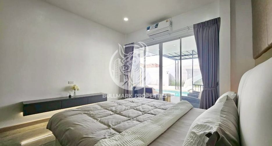 For rent 4 bedrooms villa in Jomtien, Pattaya