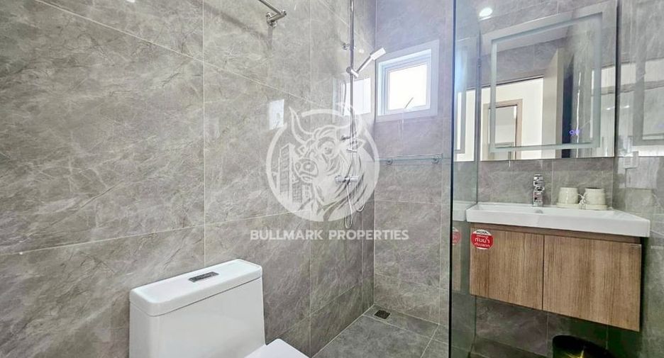For rent 4 bedrooms villa in Jomtien, Pattaya