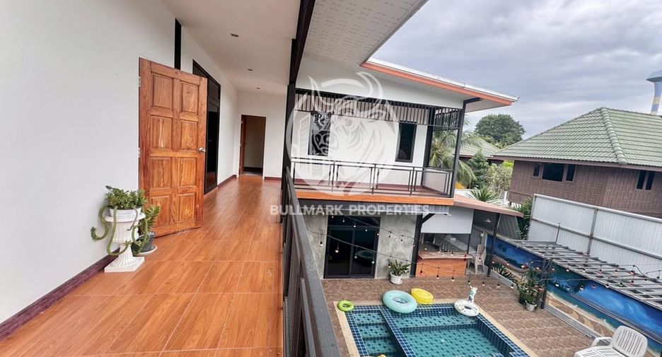 For rent and for sale 5 bedrooms house in Huay Yai, Pattaya