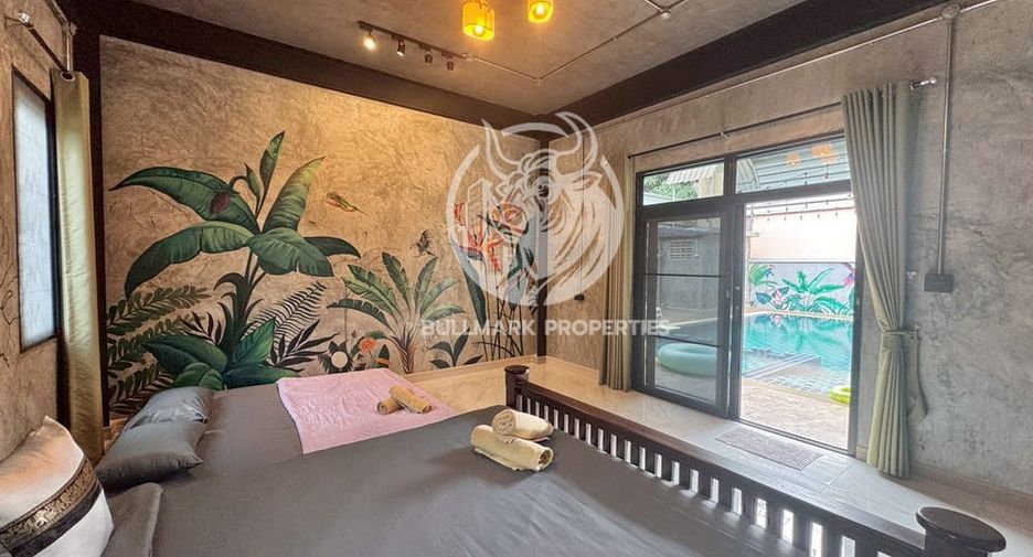 For rent and for sale 5 bedrooms house in Huay Yai, Pattaya