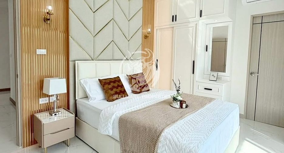 For rent and for sale 4 bedrooms house in Bang Lamung, Chonburi