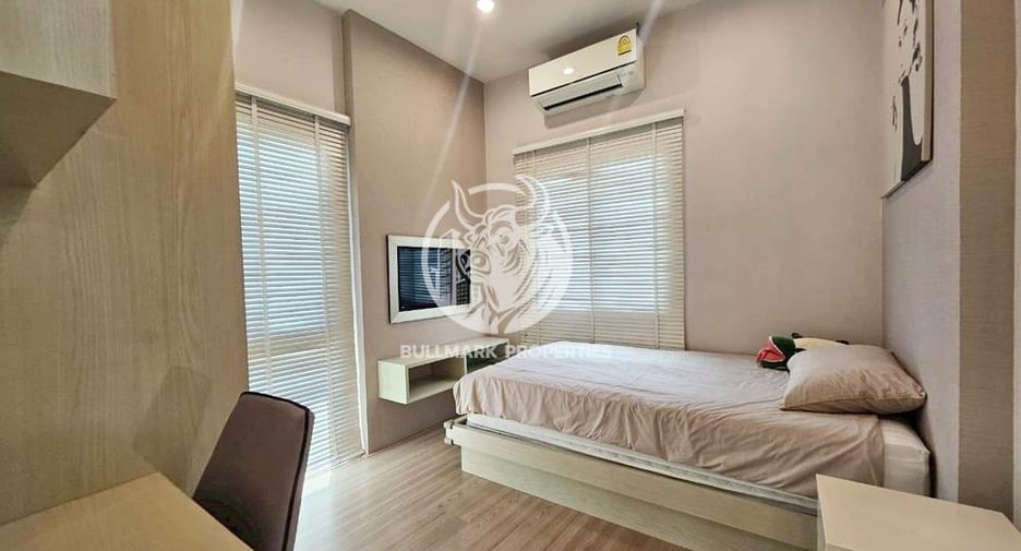 For rent 4 bedrooms house in Bang Lamung, Chonburi