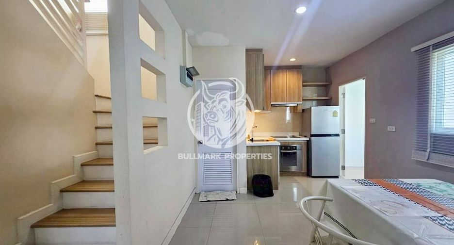 For rent 4 bedrooms house in Bang Lamung, Chonburi