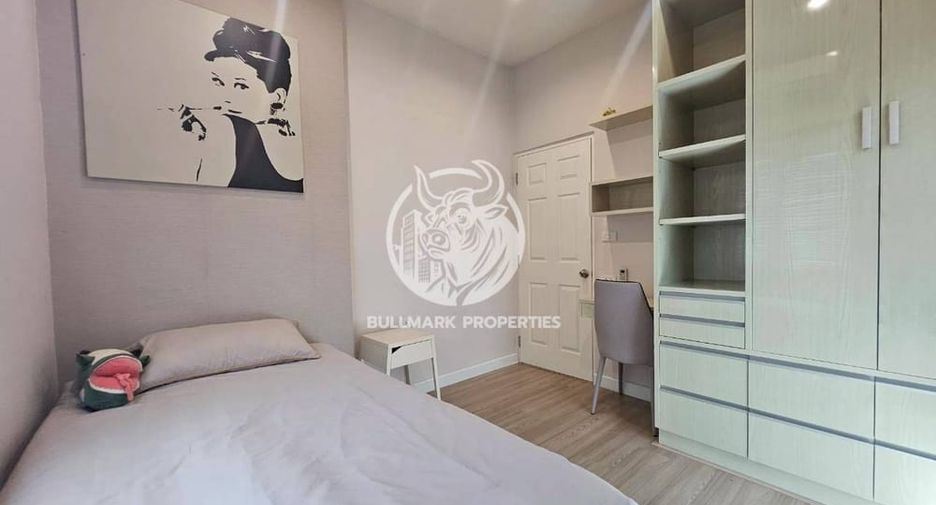 For rent 4 bedrooms house in Bang Lamung, Chonburi