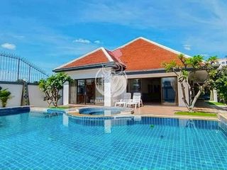 For Rent 4 Bedroom Villa In Bang Lamung, Chonburi