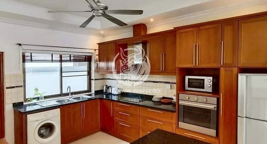 For rent 4 bedrooms villa in Jomtien, Pattaya