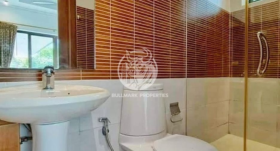 For rent 4 bedrooms villa in Jomtien, Pattaya