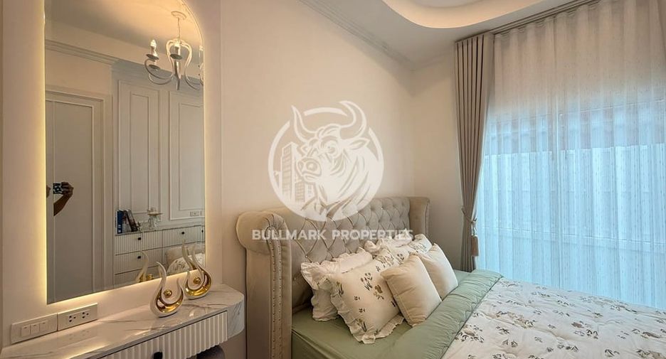 For rent 3 bedrooms villa in Bang Lamung, Chonburi