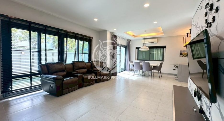 For rent 4 bedrooms house in Bang Lamung, Chonburi