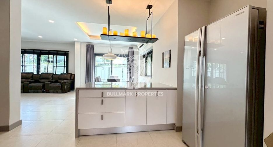 For rent 4 bedrooms house in Bang Lamung, Chonburi