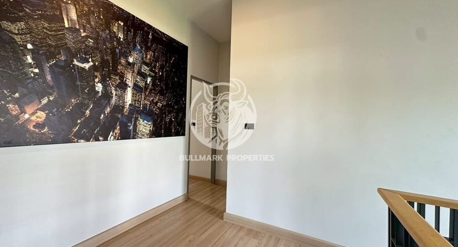 For rent 4 bedrooms house in Bang Lamung, Chonburi