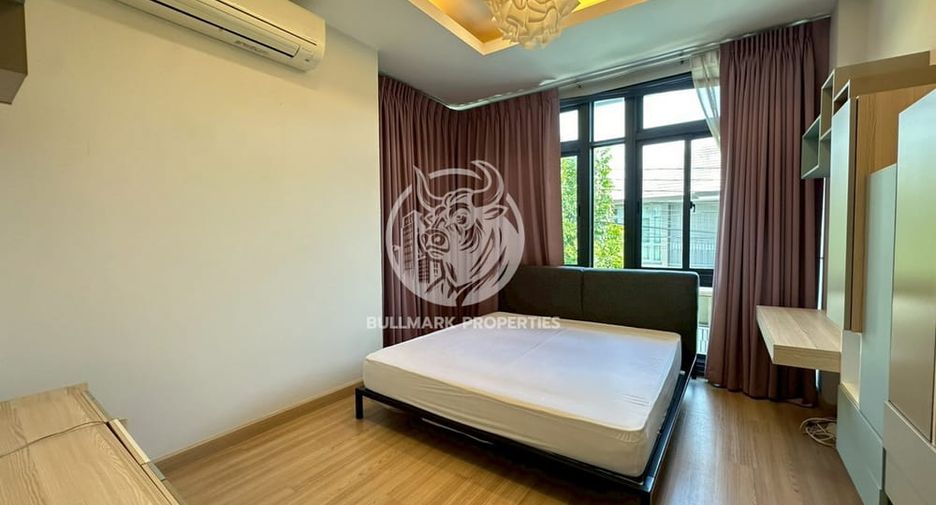 For rent 4 bedrooms house in Bang Lamung, Chonburi