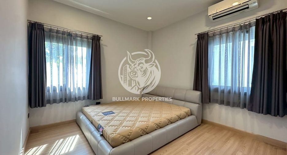 For rent 4 bedrooms house in Bang Lamung, Chonburi