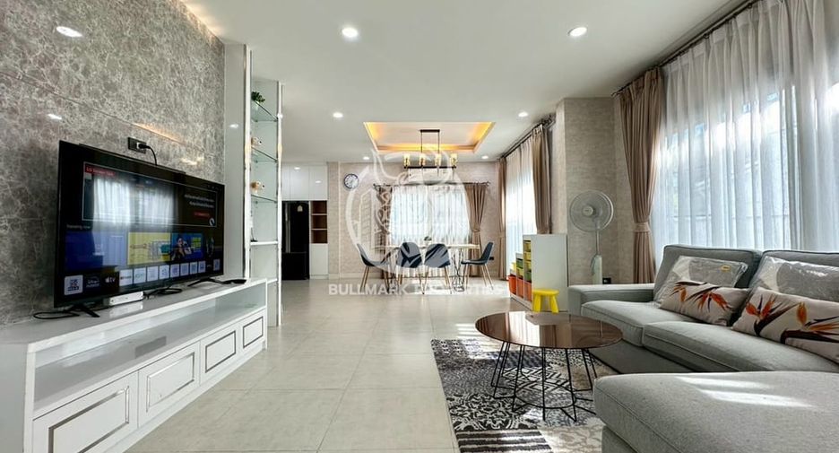 For rent 3 bedrooms house in Bang Lamung, Chonburi