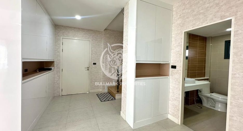 For rent 3 bedrooms house in Bang Lamung, Chonburi