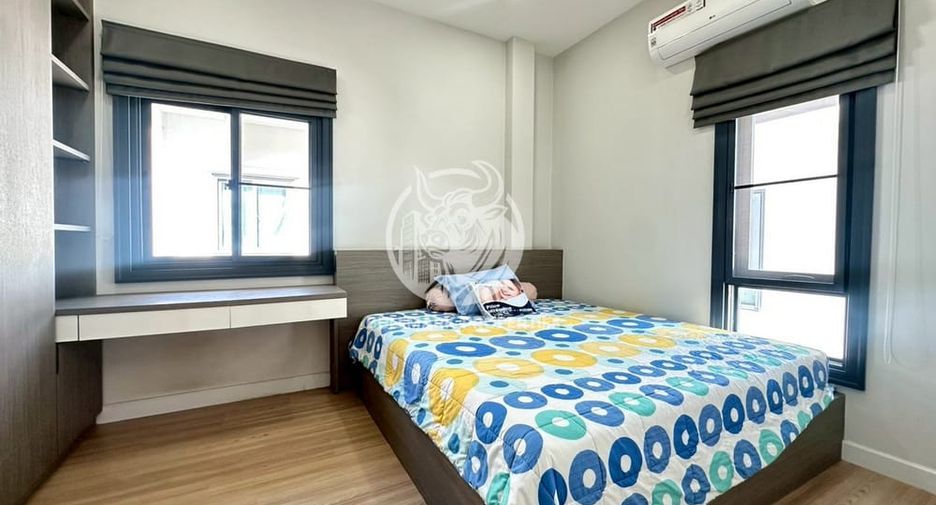 For rent 3 bedrooms house in Bang Lamung, Chonburi