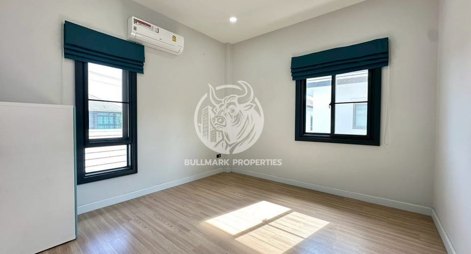 For rent 3 bedrooms house in Bang Lamung, Chonburi