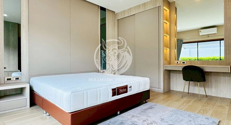 For rent 3 bedrooms house in Huay Yai, Pattaya