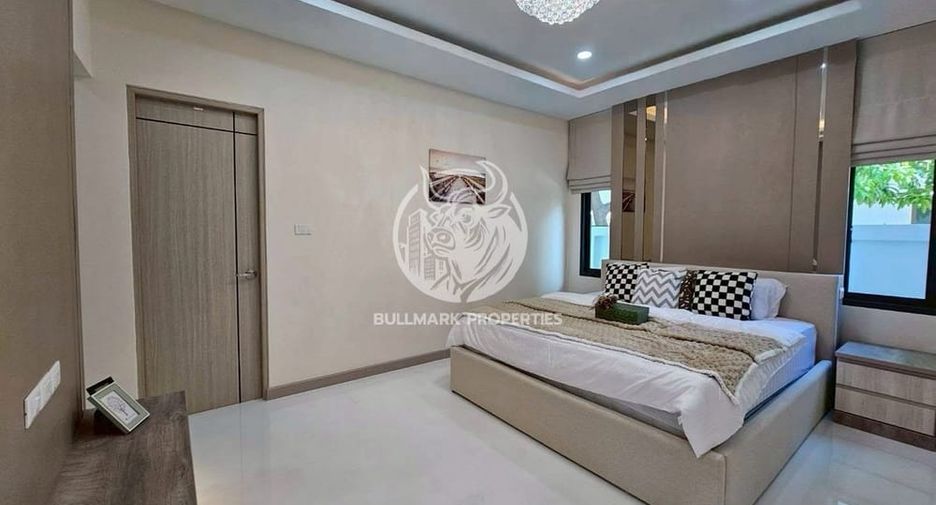 For rent and for sale 4 bedrooms house in Bang Lamung, Chonburi