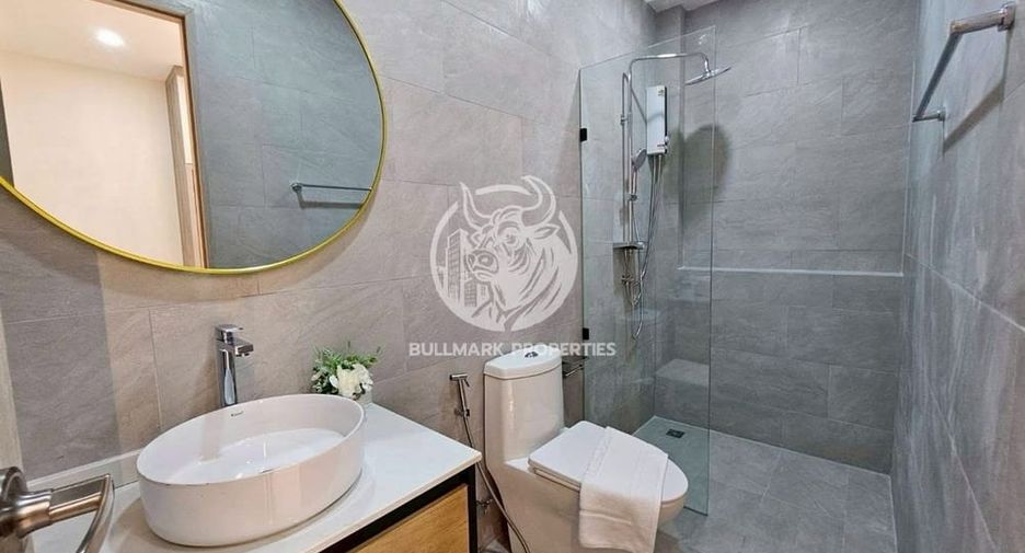 For rent and for sale 4 bedrooms house in Bang Lamung, Chonburi
