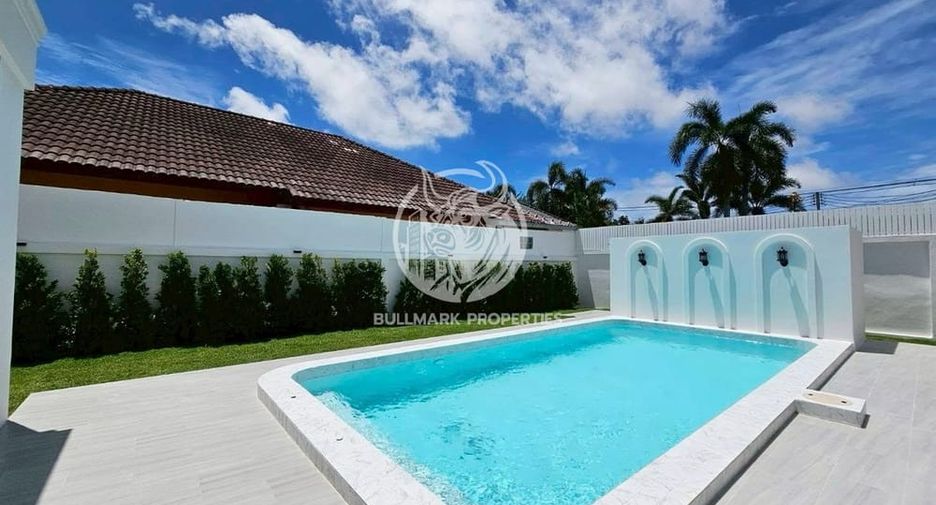 For rent and for sale 4 bedrooms house in Bang Lamung, Chonburi