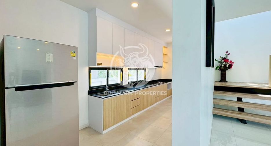 For rent 3 bedrooms house in Huay Yai, Pattaya