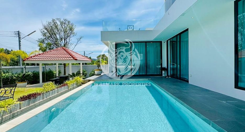 For rent 3 bedrooms house in Huay Yai, Pattaya