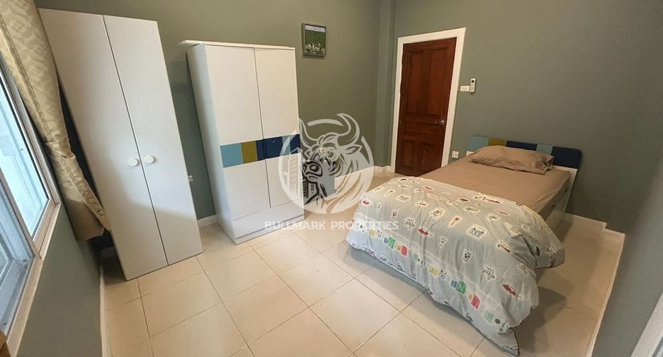 For rent and for sale 3 bedrooms house in Bang Lamung, Chonburi
