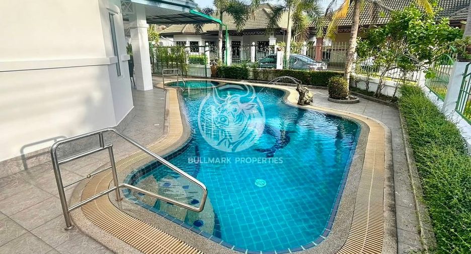 For rent and for sale 3 bedrooms house in Bang Lamung, Chonburi