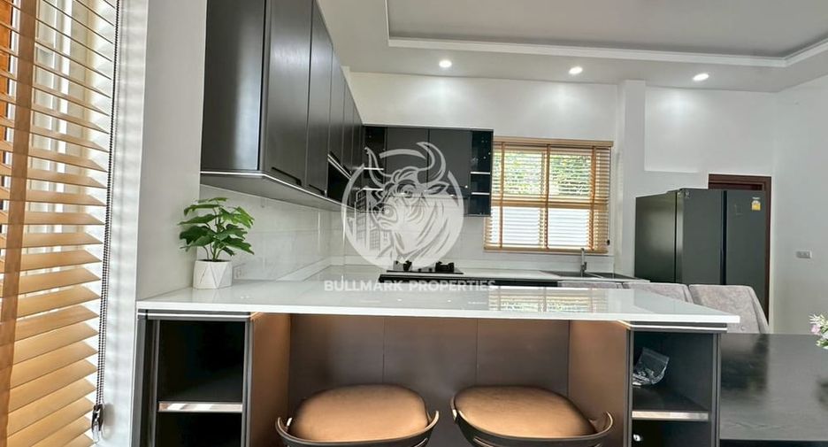 For rent 3 bedrooms house in Bang Lamung, Chonburi