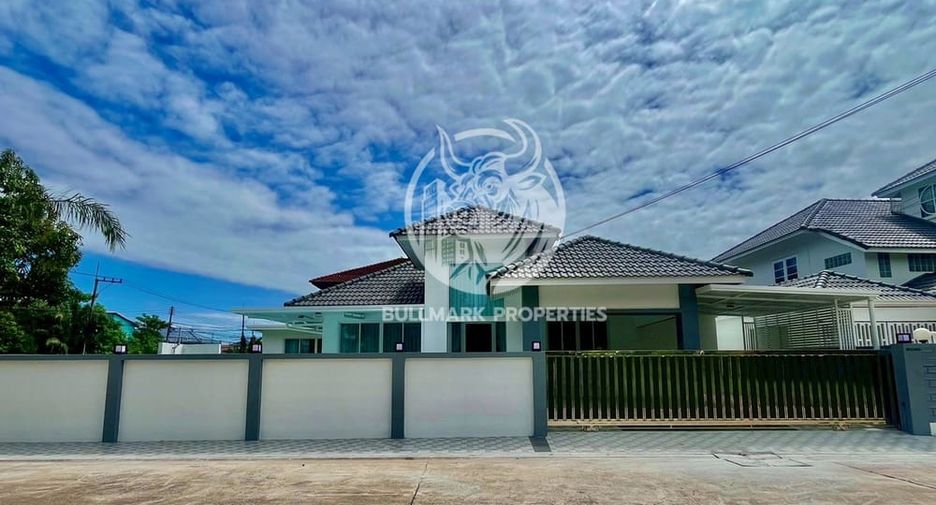 Casa en venta de 3 habitaciones en Bang Lamung, Chonburi