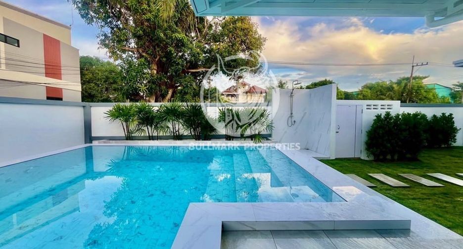 Casa en venta de 3 habitaciones en Bang Lamung, Chonburi