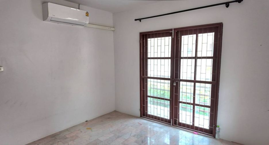 For sale 3 bedrooms house 
