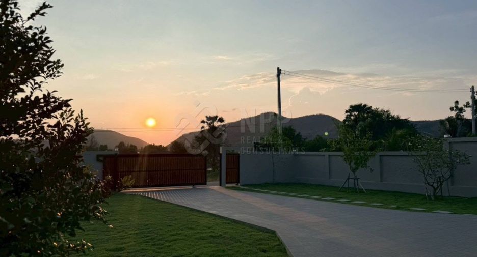 出售 3 卧室 独立屋 在 Pran Buri, 班武里府