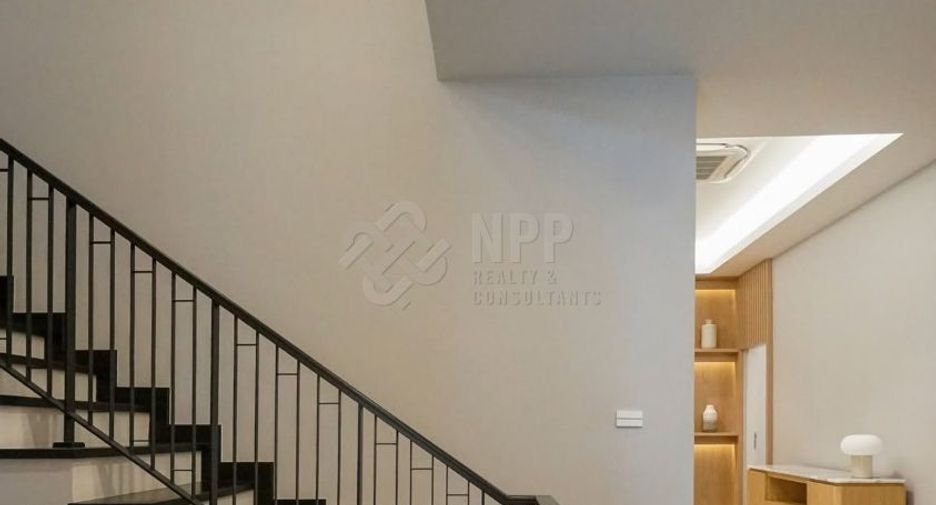 For rent and for sale 5 bedrooms house in Bang Phli, Samut Prakan